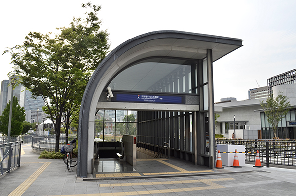 なにわ橋駅