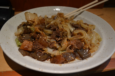 ホルモン焼きうどん