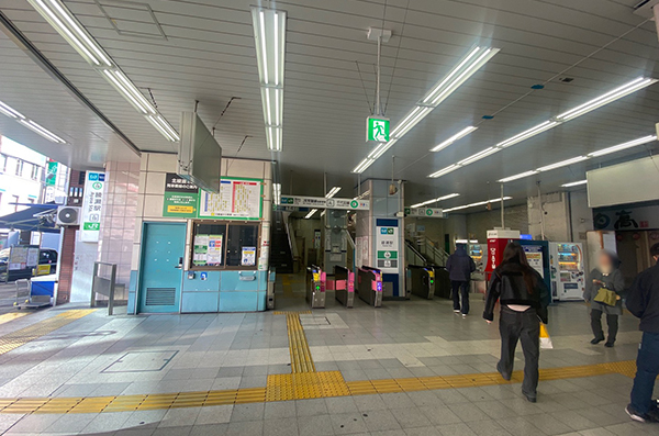 綾瀬駅